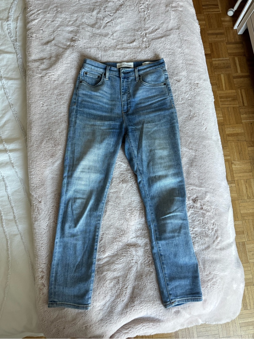 Denim Forum Women’s Skinny Jeans - Light Blue Wash